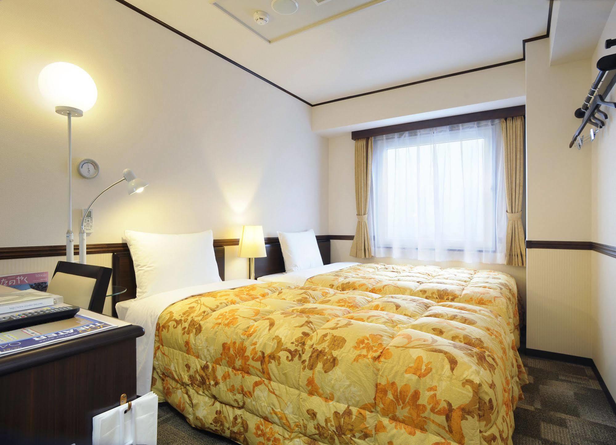 Toyoko Inn Jr Yokohama Sen Sagamihara Ekimae Exteriér fotografie